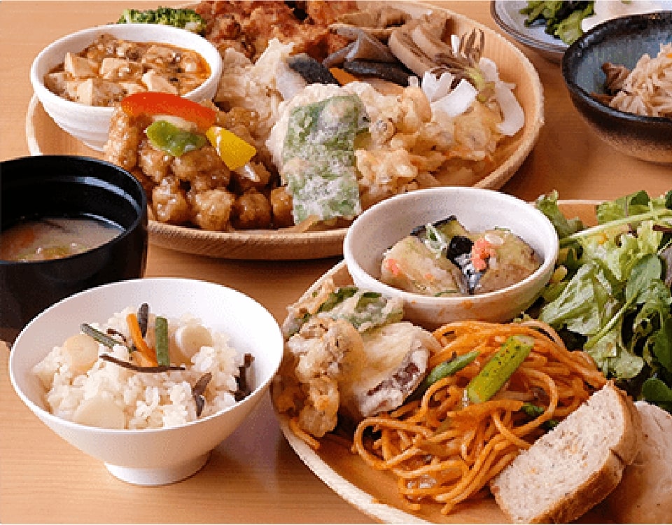 ランチビュッフェ